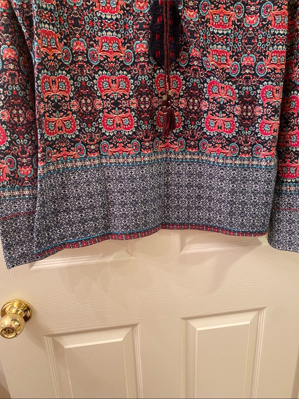 Vintage America Floral Tie-Neck Long Sleeve Tunic in Navy & Pink - Picture 4 of 6